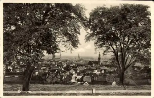 Ak Erlangen, Blick zum Ort, Häuser, Bäume