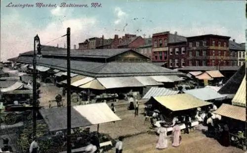 Ak Baltimore Maryland USA, Markt mit Ständen, Menschenmenge, alte Gebäude, Wagen, Zelte