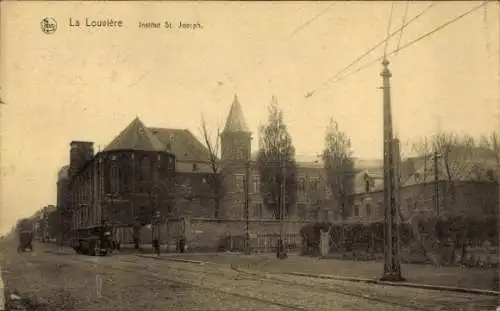 Ak La Louvière Wallonien Hennegau, Institut St. Joseph, alte Gebäude, Straßenbahnlinie, Bewald...
