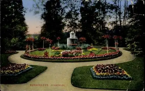 Ak Nordhausen am Harz, Brunnen, Blumenbeete, Parklandschaft, Promenade