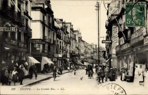 Ak Dieppe Seine Maritime,  La Grande Rue
