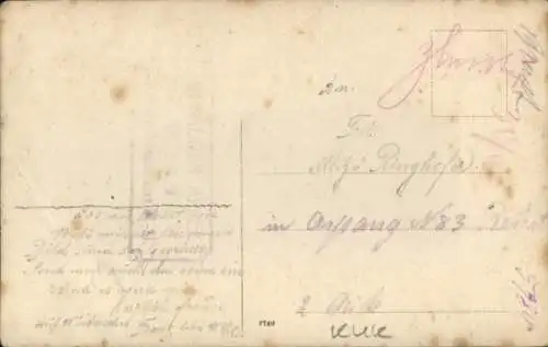 Foto Ak Kuk Soldat in Uniform, Portrait