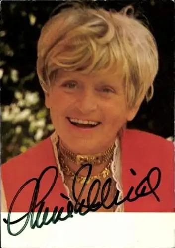 Foto Ak Schauspielerin Luise Ullrich, Autogramm