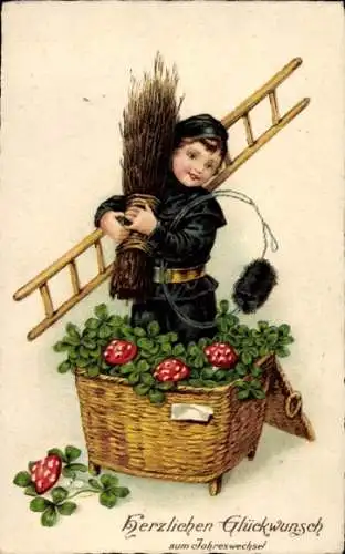 Ak Glückwunsch Neujahr, Schornsteinfeger, Fliegenpilze, Kleeblätter