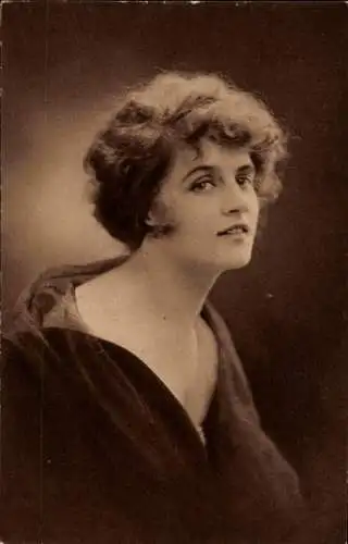 Ak Frauenbildnis, Portrait