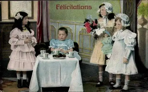 Ak Portrait einer jungen Frau, Hut mit Federn, Mantel