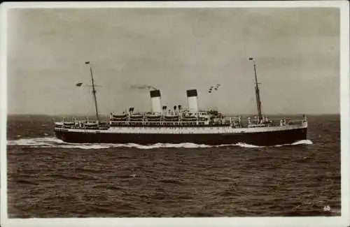 Ak Doppelschrauben Motorschiff Monte Olivia, HSDG, Das Bild zeigt ein schwarz-weiß Foto des Pa...