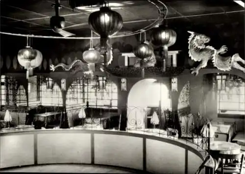 Ak Ostseebad Ueckeritz Ückeritz auf Usedom, Innenansicht eines Cafés, Tanzbar, asiatische Deko...