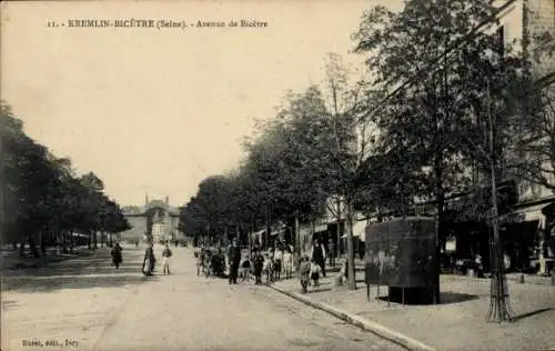 CPA Le Kremlin Bicêtre Val de Marne,  Avenue de Bicêtre
