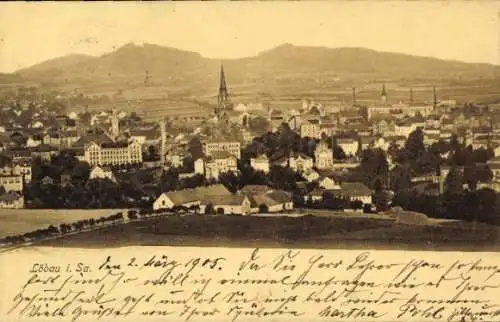 Ak Löbau in Sachsen, Panoramablick auf  Hügel im Hintergrund, historische Architektur