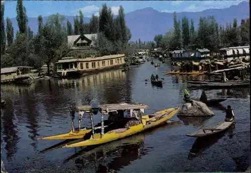Ak Indien, Dal Lake, Boote