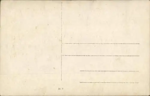 Foto Soldat auf dem Pferd sitzend