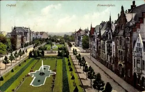 Ak Krefeld am Niederrhein, Blick auf den Bismarckplatz, Wasserfontaine