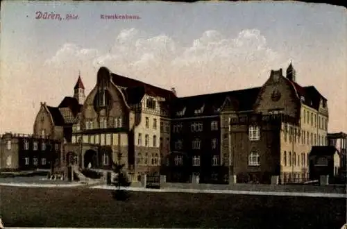 Ak Düren im Rheinland, Krankenhaus, historisches Gebäude, einstöckig, Türme, Fenster, Fassaden
