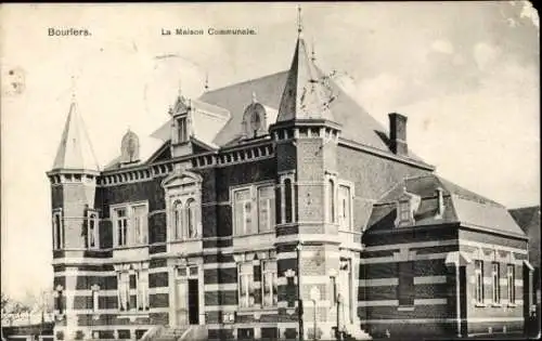 CPA Bourlers Wallonie Hainaut, Maison Communale