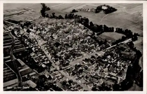 Ak Saal an der Saale Unterfranken Bayern, Fliegeraufnahme
