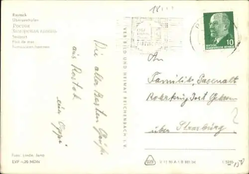 Ak Hansestadt Rostock, Hafenansicht mit Schiffen, Kräne, Wellen und Wolken