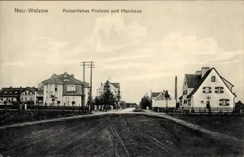 Ak Neuwelzow Welzow Niederlausitz, Kaiserliches Postamt und Pfarrhaus