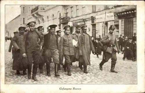 Ak Gefangene Russen, Kriegsgefangene, I. WK