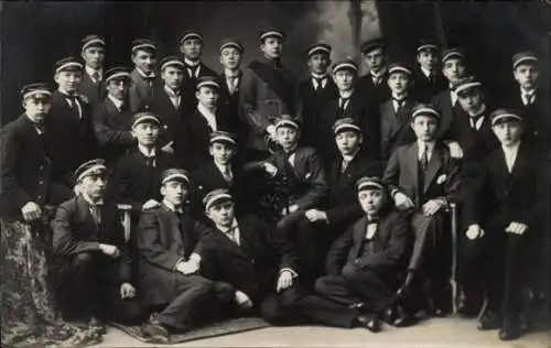 Studentika Foto Ak Höxter, Studenten-Gruppenfoto, Bierkrug