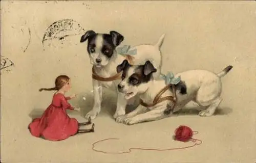Ak Hundewelpen beobachten eine Puppe