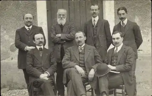 Foto Ak Männer in Anzügen, Gruppenfoto