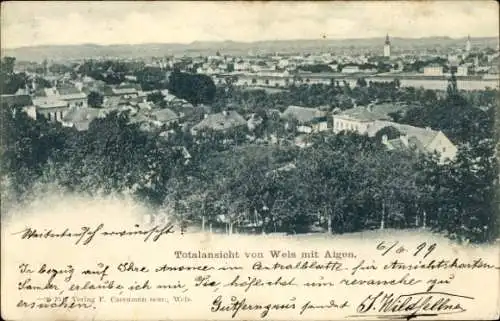 Ak Wels in Oberösterreich, Totalansicht von Wels mit Aigen, Ansichtskarte, Wald und Stadtansicht