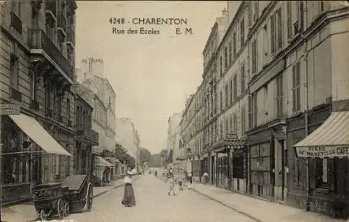 CPA Charenton Val de Marne, Rue des Ecoles