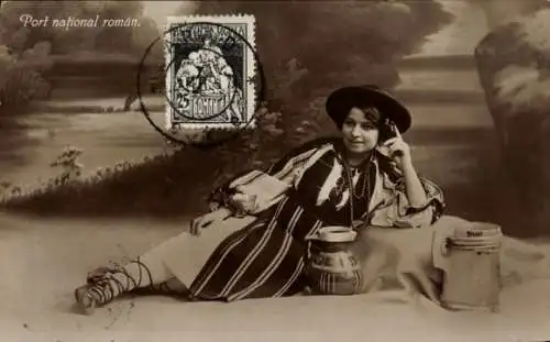Ak Junge Frau in rumänischer Tracht