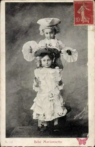 Ak Bébé Marionnette, Kind mit Baby-Marionette