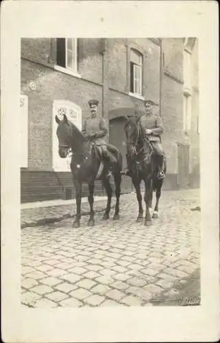 Foto Ak Soldaten zu Pferde