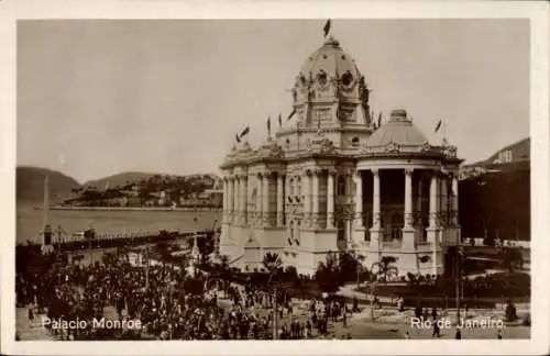 Ak Rio de Janeiro Brasilien, Palacio Monroe, Menschenmenge, historische Architektur, Küstenans...