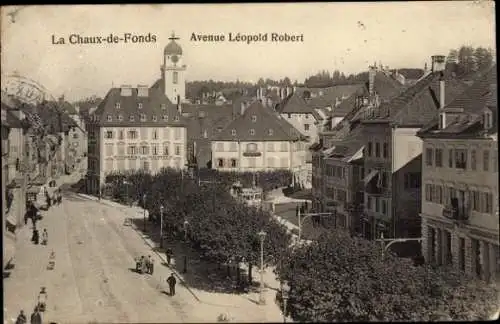 CPA La Chaux de Fonds Canton de Neuchâtel, Avenue Léopold Robert