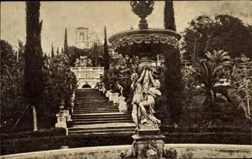 Ak Khosta Sotschi Russland, Parkanlage, Treppe, Brunnen, Palmen, historische Architektur