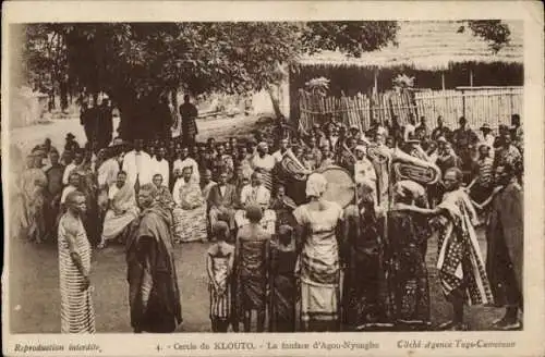 Ak Togo Westafrika, versammlung von Einheimischen