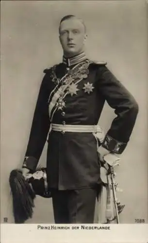 Ak Prinz Heinrich der Niederlande in Uniform