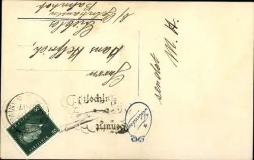 Ak Glückwunsch Geburtstag, Frau in blauem Kleid, Blumen