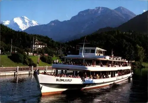 Ak Interlaken Kanton Bern Schweiz, Harder, Blomlisalp auf dem Thunersee mit den Bergen im Hint...