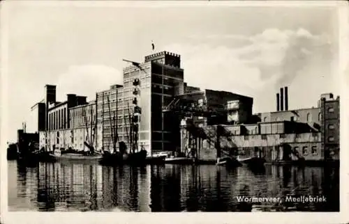 Ak Wormerveer Nordholland Niederlande, Meelfabriek, Wasseransicht, Industriegebäude