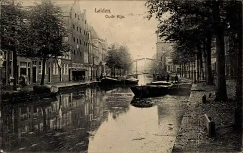 Ak Leiden Südholland Niederlande,  Oude Rijn, Kanalansicht, Boote, Bäume, Brücke