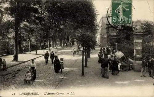 CPA Cherbourg-Manche, Avenue Carnot