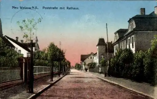 Ak Neuwelzow Welzow Niederlausitz, Poststraße, Rathaus