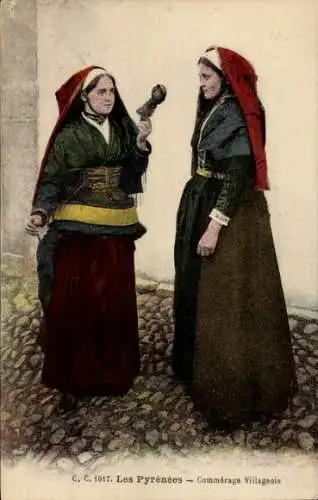 Ak Pyrenäen, Frauen in Volkstrachten