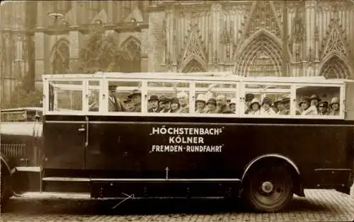 Ak Köln am Rhein, Kölner Rundfahrt, Offenes Fahrgestell, Gruppe von Passagieren, Historisches ...
