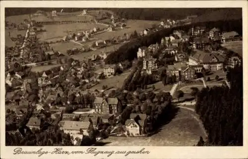 Ak Braunlage im Oberharz, Luftaufnahme von  ländliche Umgebung, Berge und Häuser