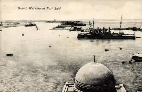 Ak Port Said Ägypten, Britisches Kriegsschiff, Hafen, Wasseransicht, Schwarz-Weiß