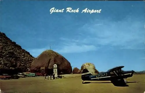 Ak Giant Rock Kalifornien USA, Flugplatz in der Wüste, Flugzeug N97457