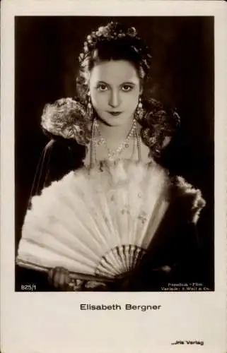 Ak Schauspielerin Elisabeth Bergner, Portrait, Fächer