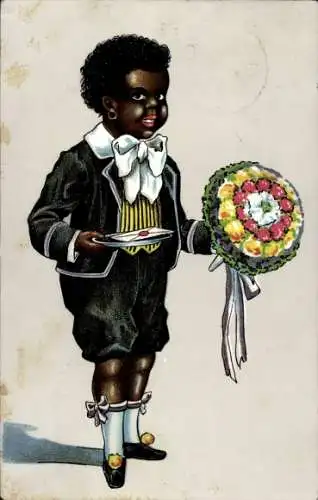 Künstler Ak Schwarzer Junge mit Blumenstrauß, Brief auf einem Silberteller