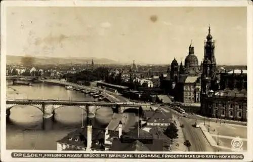 Ak Dresden Altstadt, Friedrich August Brücke, Brühlsche Terrasse, Frauenkirche, Hofkirche